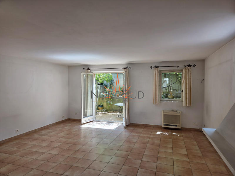 Villa - 90 m² - 4 pièces