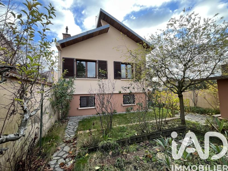 Maison - 84 m² - 5 pièces