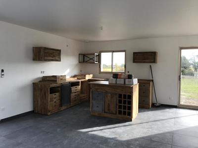 Maison - 95 m² - 4 pièces