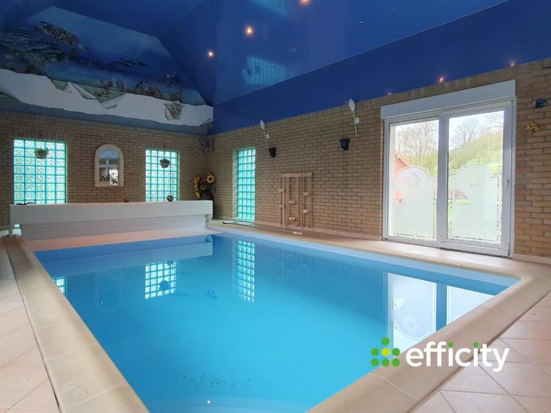 Maison - 290 m² - 7 pièces