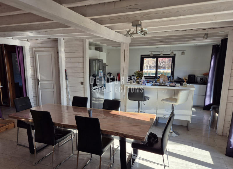 Châlet - 157 m² - 6 pièces