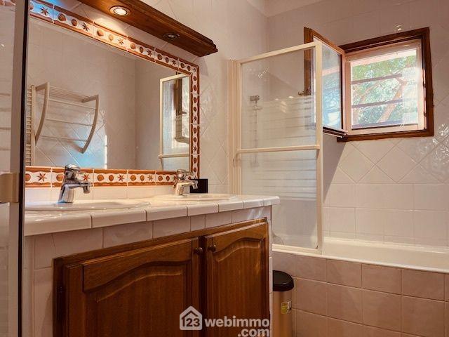 Maison de village - 67 m² - 3 pièces