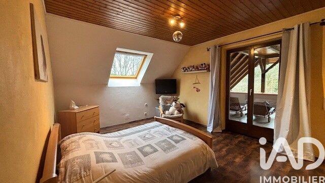 Maison de village - 260 m² - 8 pièces