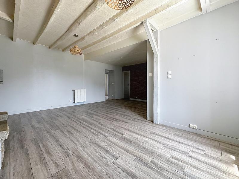 Maison - 145 m² - 7 pièces