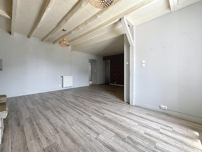 Maison - 145 m² - 7 pièces