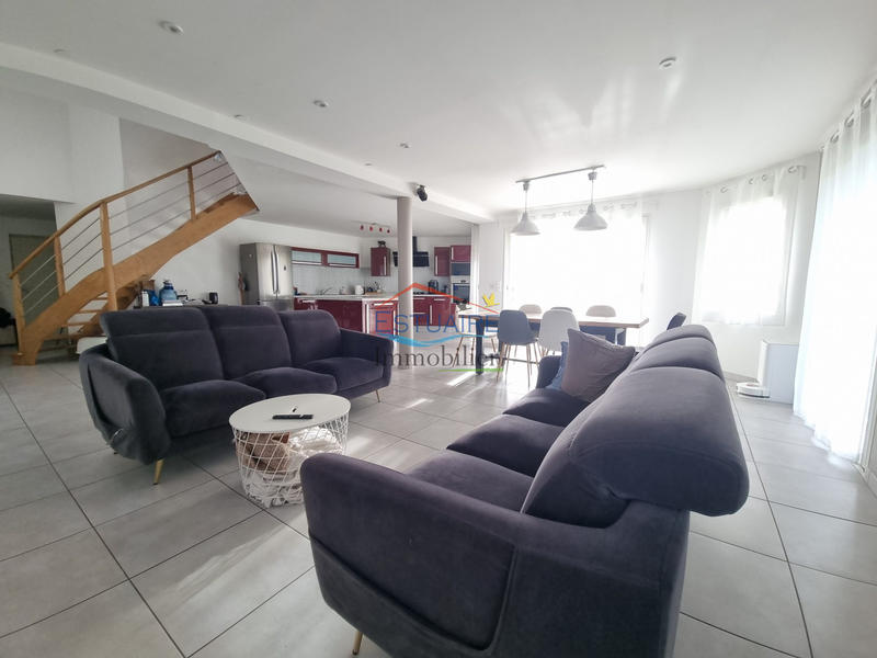 Maison contemporaine - 133 m² - 5 pièces