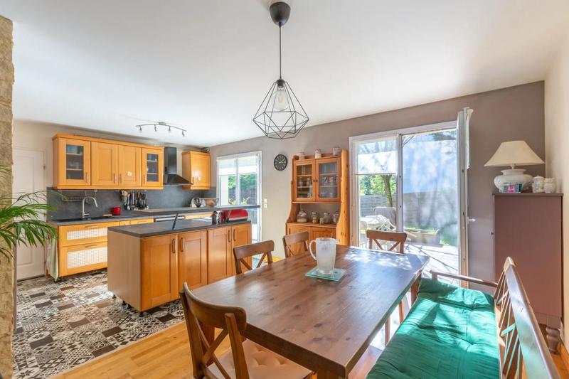 Maison - 155 m² - 6 pièces