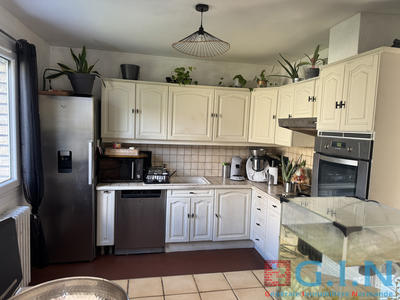 Maison - 134 m² - 7 pièces