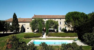 Maison de maîtres - 495 m² - 9 pièces