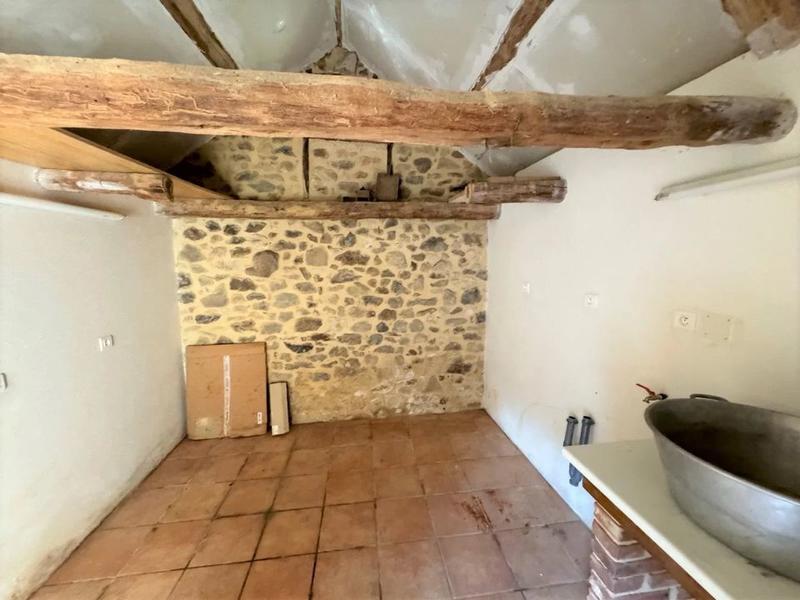 Maison en pierre - 108 m² - 4 pièces