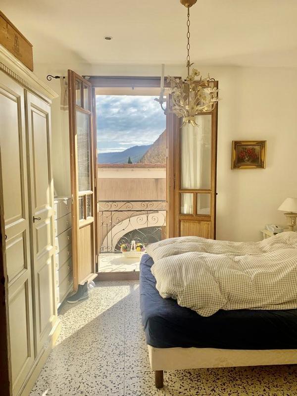 Maison bourgeoise - 180 m² - 5 pièces