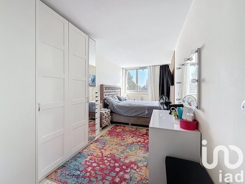 Appartement - 98 m² - 5 pièces