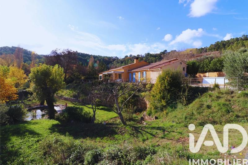 Maison - 187 m² - 5 pièces