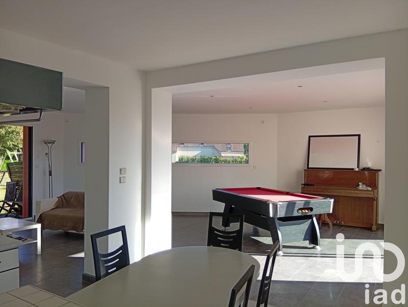 Maison - 180 m² - 7 pièces