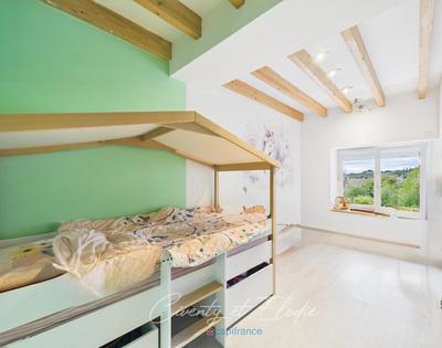 Maison - 153 m² - 6 pièces