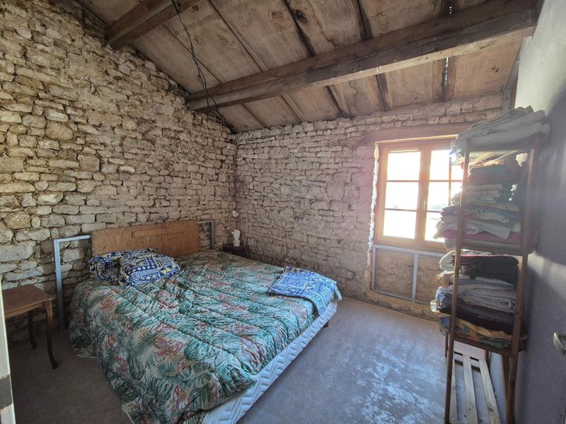 Maison - 92 m² - 5 pièces