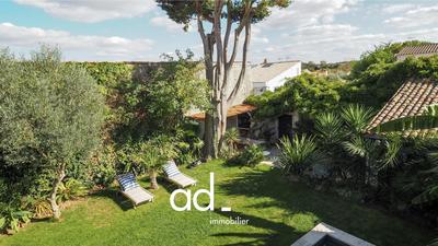 Maison ancienne - 230 m² - 9 pièces