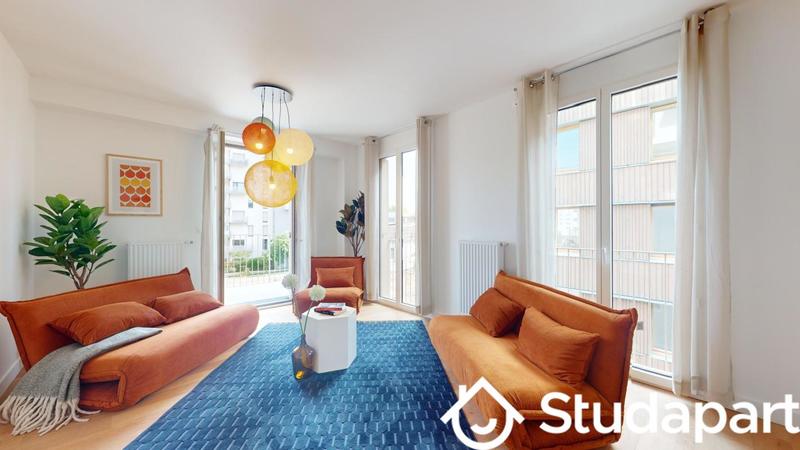 Chambre - 14 m² - 1 pièce