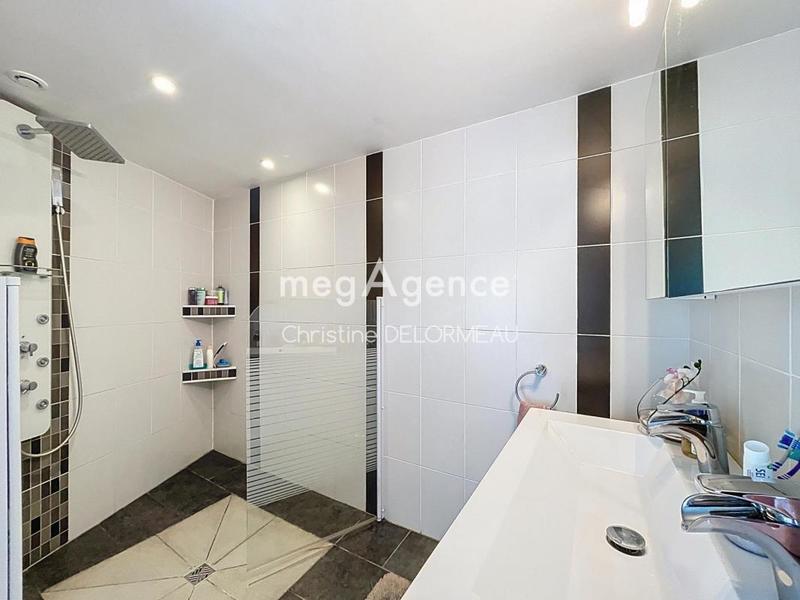 Maison en pierre - 165 m² - 7 pièces