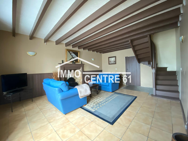 Maison - 180 m² - 6 pièces