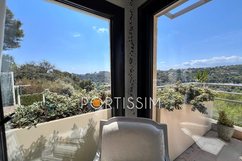 Appartement - 107 m² - 3 pièces