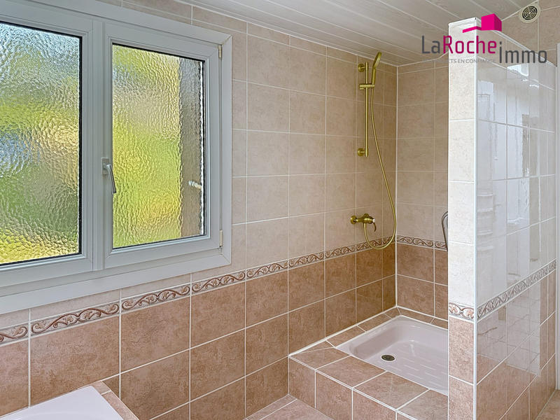 Maison - 136 m² - 6 pièces