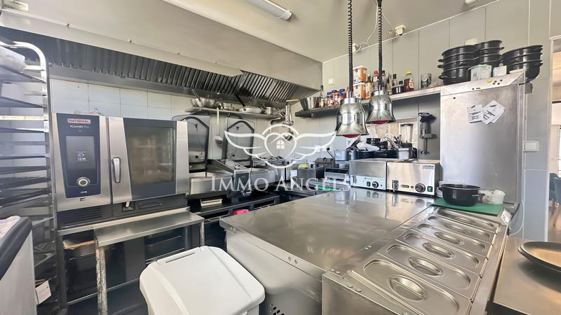 Fonds de commerce - Local commercial - 70 m²