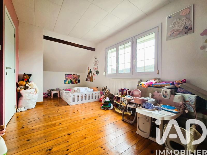 Maison - 91 m² - 5 pièces