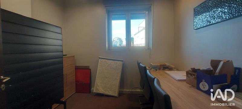 Local commercial - 105 m²