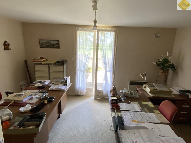 Maison - 259 m² - 8 pièces