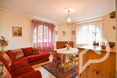 Maison - 169 m² - 5 pièces