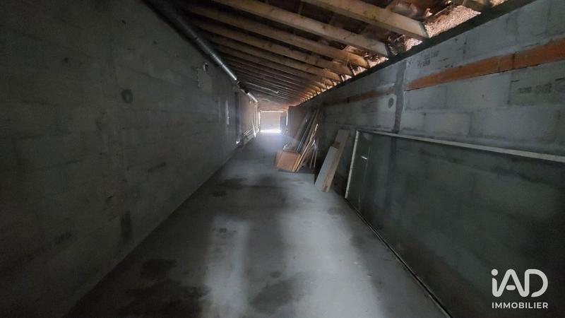 Local commercial - 267 m²