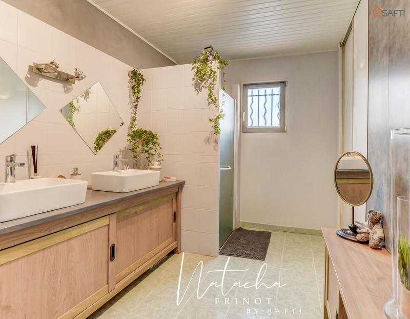 Maison - 135 m² - 5 pièces