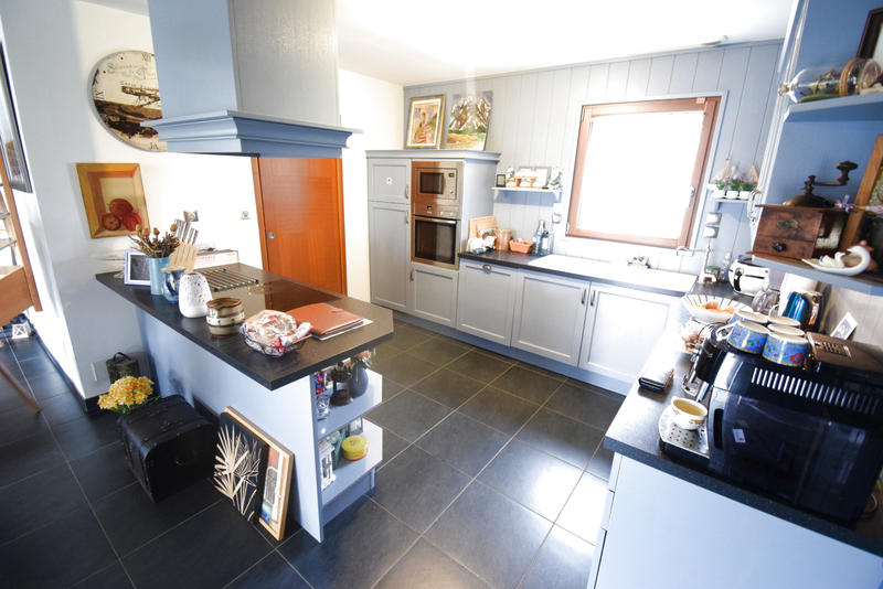 Maison - 143 m² - 10 pièces