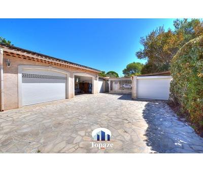 Propriété - 192 m² - 7 pièces