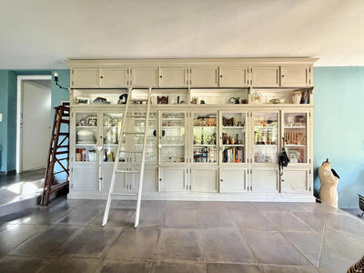 Villa - 200 m² - 8 pièces