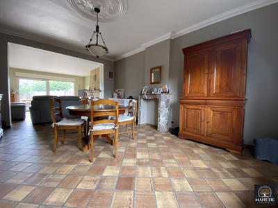 Maison - 143 m² - 6 pièces