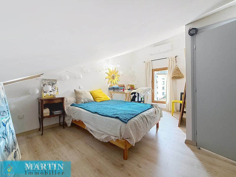 Maison de village - 191 m² - 8 pièces