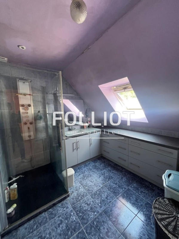 Maison - 152 m² - 7 pièces