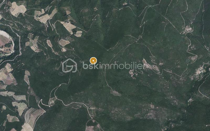 Terrain de loisirs - 18 240 m²