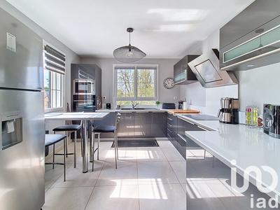 Maison - 127 m² - 5 pièces