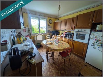 Maison - 89 m² - 5 pièces