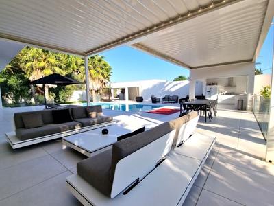 Maison d'architecte - 400 m² - 7 pièces