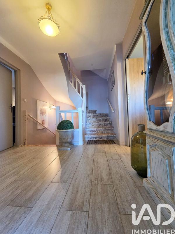 Maison de maîtres - 254 m² - 10 pièces