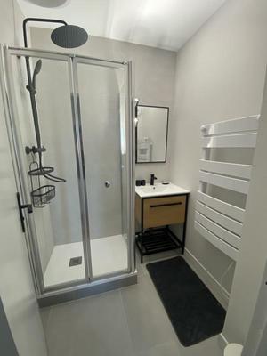 Appartement - 105 m² - 7 pièces