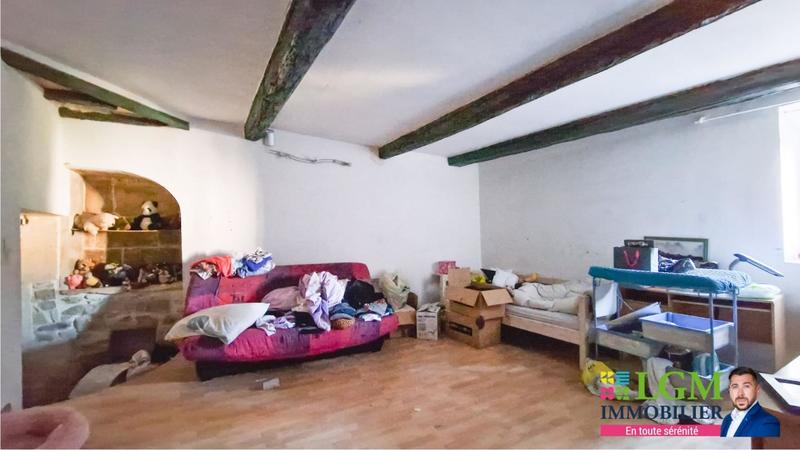 Maison - 345 m² - 8 pièces