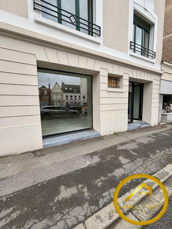 Local commercial - 80 m²