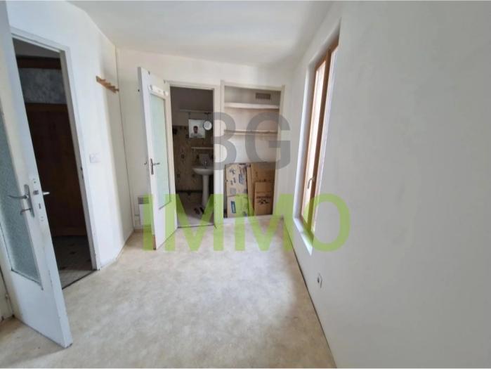 Immeuble - 167 m² - 8 pièces