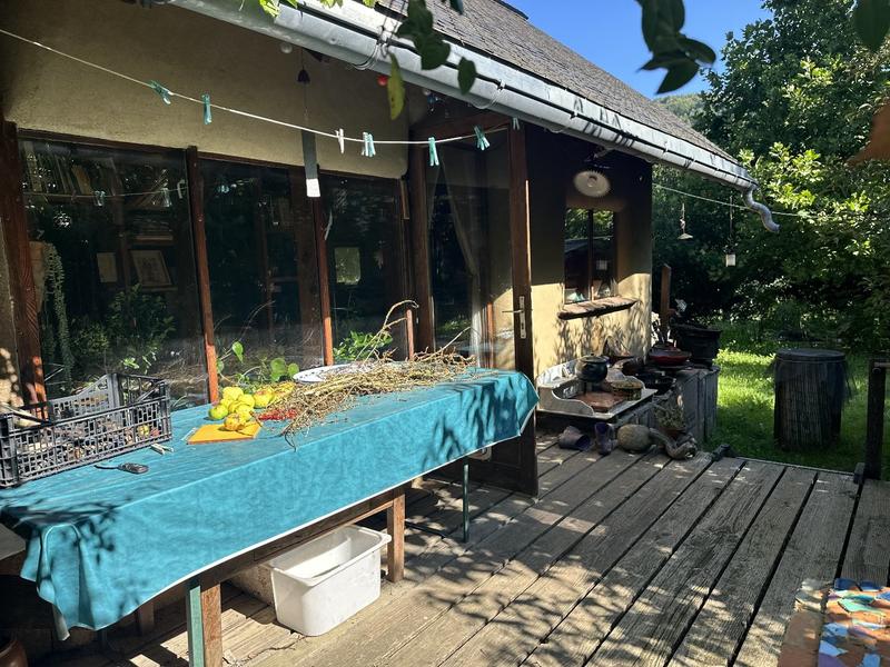 Maison de bois - 64 m² - 1 pièce