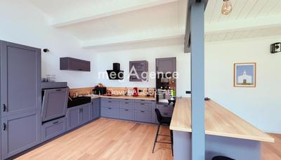 Maison - 165 m² - 5 pièces